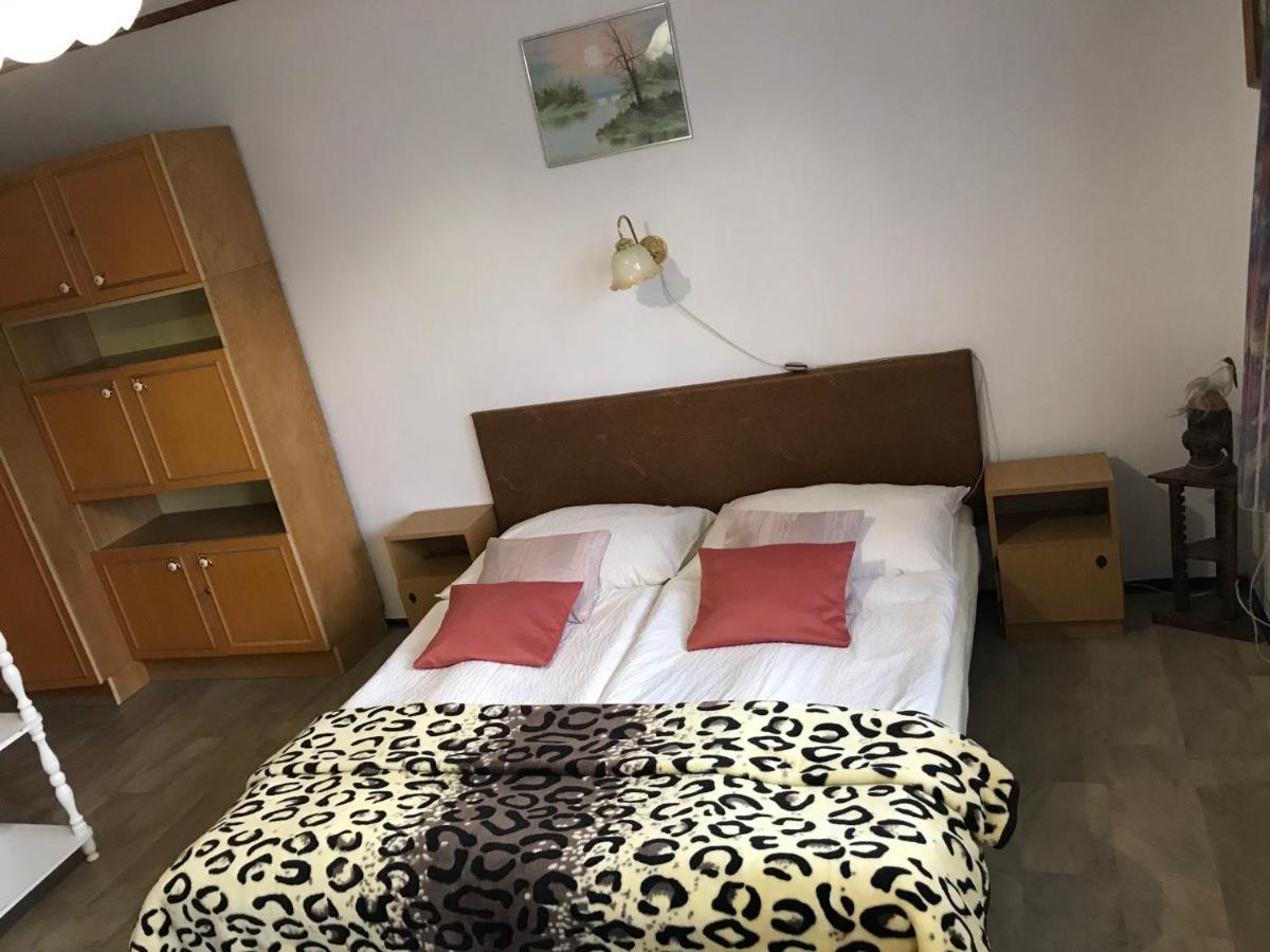 Apartman Berki Margit Хевиз Экстерьер фото