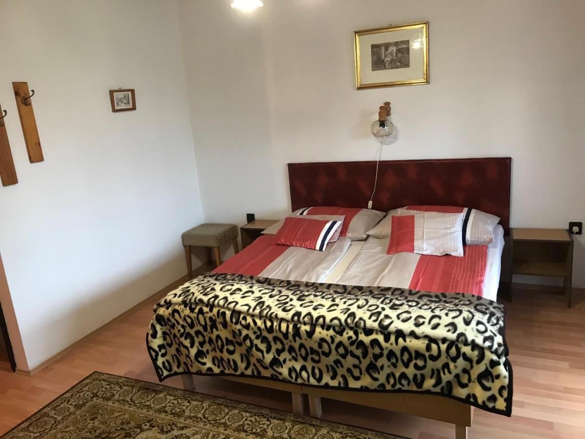 Apartman Berki Margit Хевиз Экстерьер фото